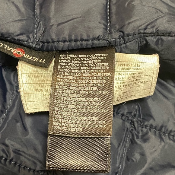 The North Face Men’s Thermoball puffer jacket. Size small in dark blue. - Picture 4 of 4